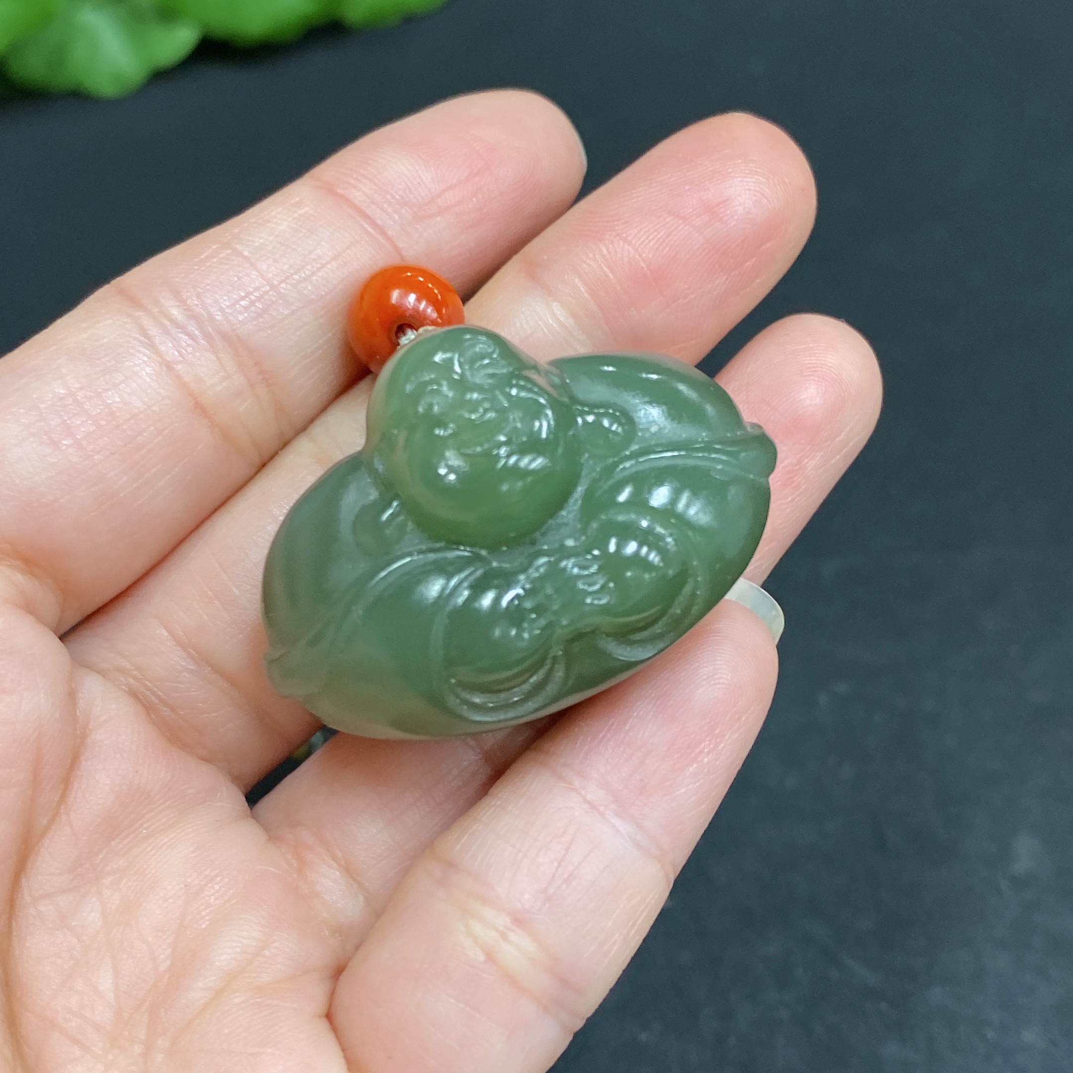 H34036109 Hetian Jade Pendant - Buddha Figure (Total Weight, Including Rope: 32.3g)