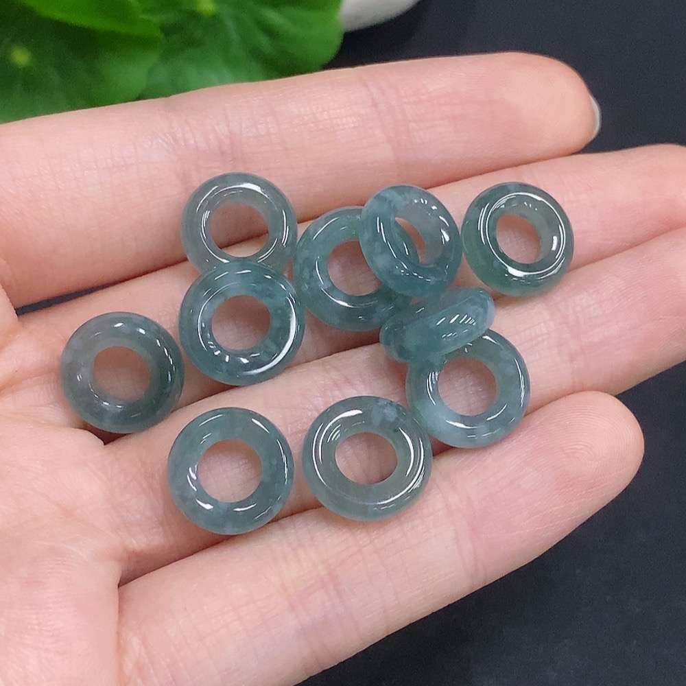 F32807255 Jadeite Pendants Sell as a Lot