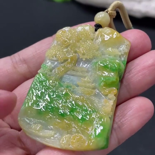 F33936206 Jadeite landscape pendant, total weight approximately 28.19g, color origin undetermined