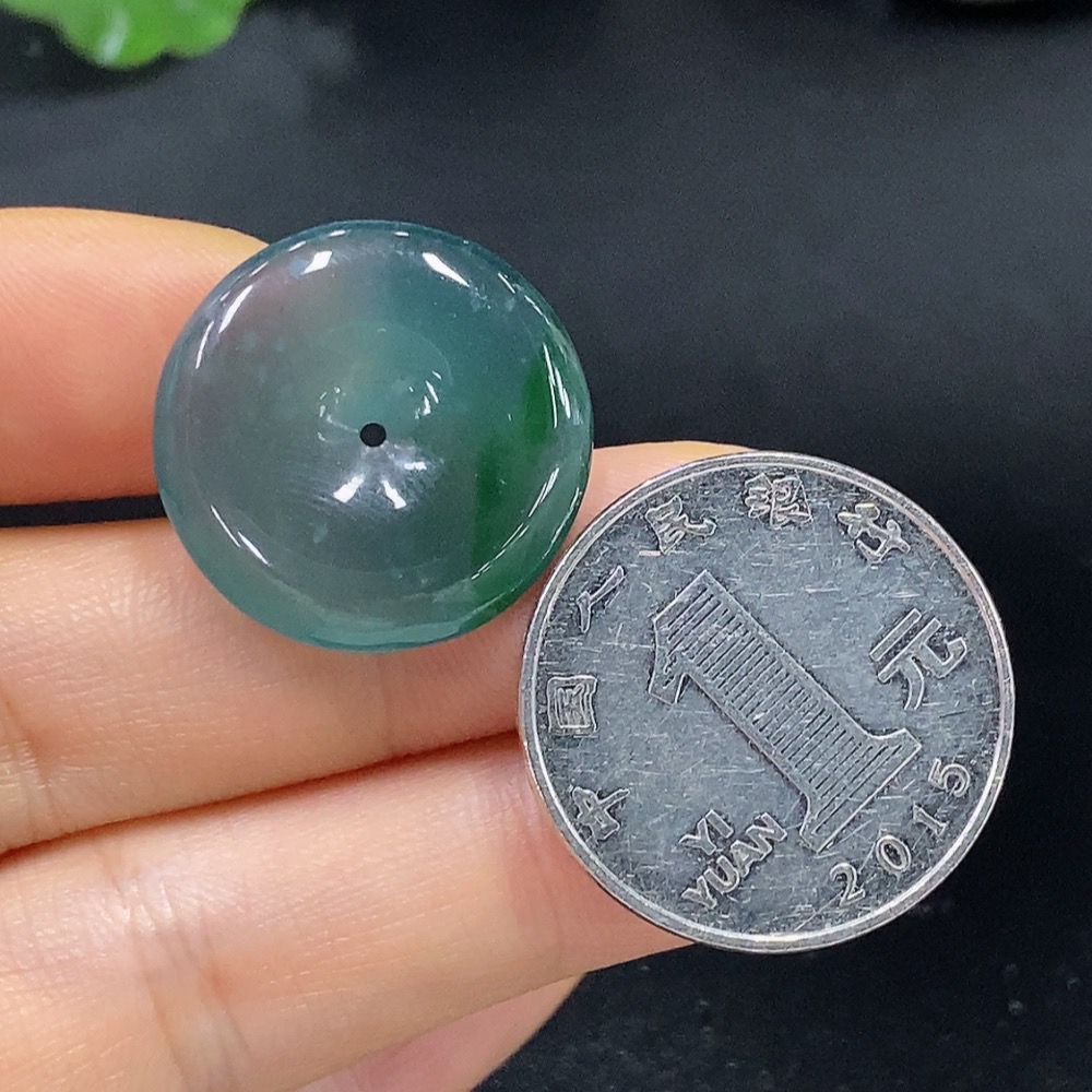 F23562259 Jadeite Safety Button Pendant Total Weight 4.244g