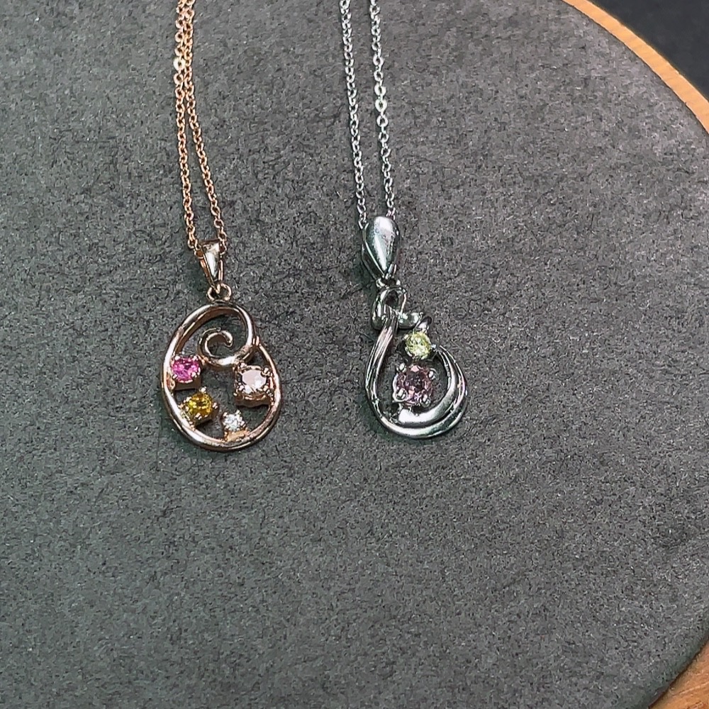 C34990013 Tourmaline Necklace with Non-Natural Accent Stones, Non-Gold, Total Weight Approx. 4.82g, Sell as a Lot
