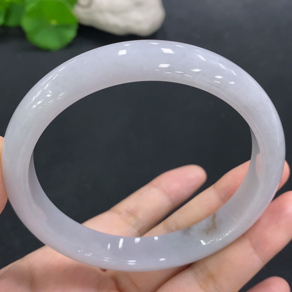 F31622227 Jadeite Round Bangle Size 66 Total Weight Approximately 63.2g
