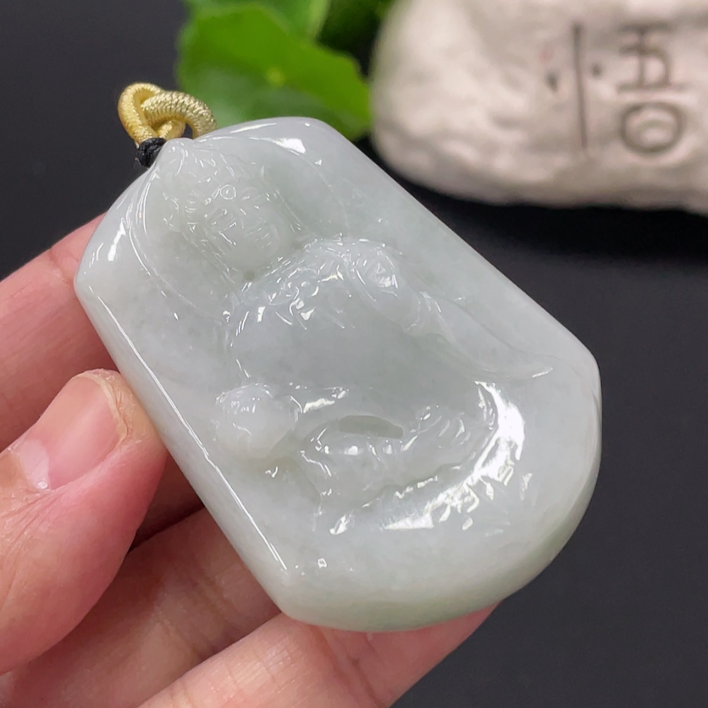 F35171521 Jadeite Guanyin Pendant, Total Weight Approximately 47.1g
