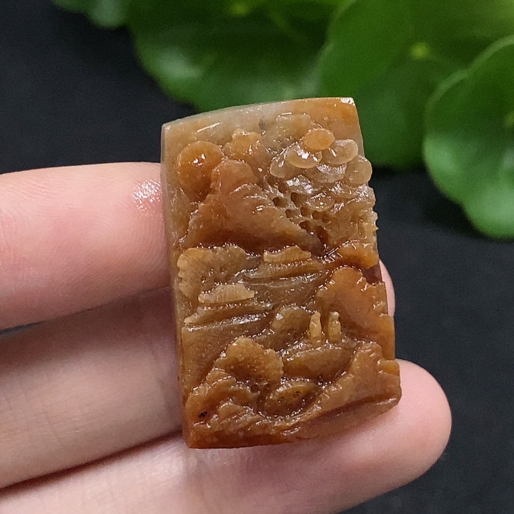 F34029201 Jadeite Unpolished Pendant Landscape Plaque Total Weight Approx. 9.89g Yellow Part Color Origin Undetermined