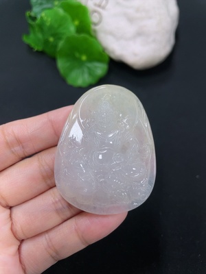 F46552077 翡翠黄财神挂件 货品总重约21.1g