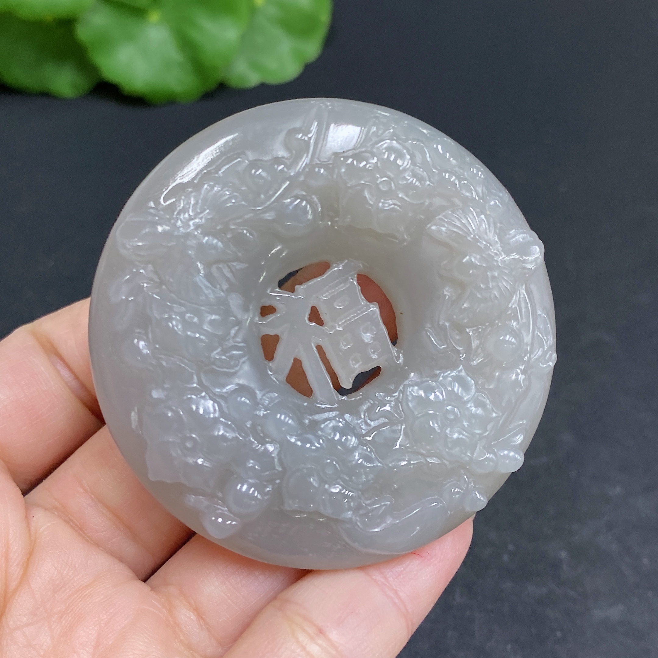 H33902717 Hetian Jade Pendant  Prosperity in Full Bloom  Total weight: approx. 54.8g