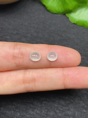 F46581329 翡翠镶嵌件 蛋面 一手走0.31g