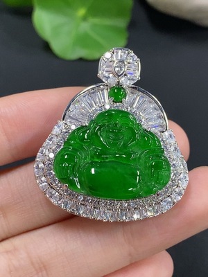 F42968571 翡翠佛公镶嵌吊坠 非金镶 货品总重约15.2g
