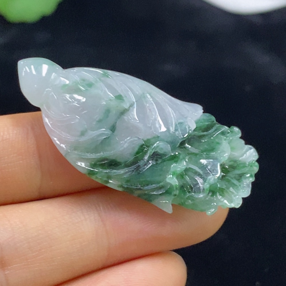 F34974357 Jadeite Cabbage Pendant