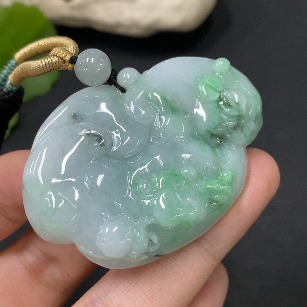 F29322298 JadeitePendant (Total Item Weight Approximately 32.47g, Cord Not Included)