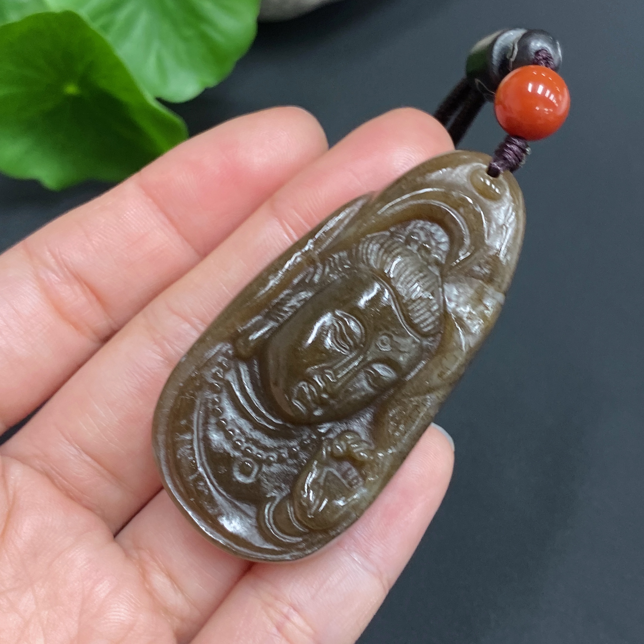 H14533874 Khotan jade pendant Guanyin gross weight approx. (including rope) 25.4g