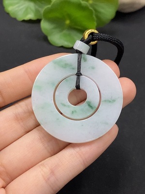 F35115518 Jadeite Mother and Child Button Pendant Total weight approx. 18.38g