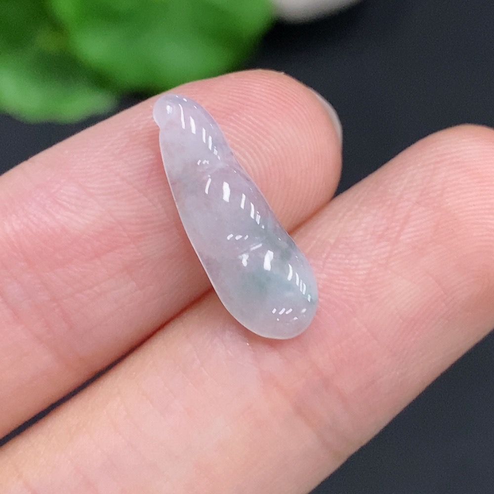 F31687427 Jadeite Lucky Bean Pendant Total Weight Approx. 0.3g
