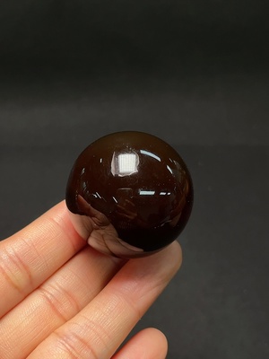 C45473604 琥珀蜜蜡饰品 货品总重约25.98克 卡36.3mm左右