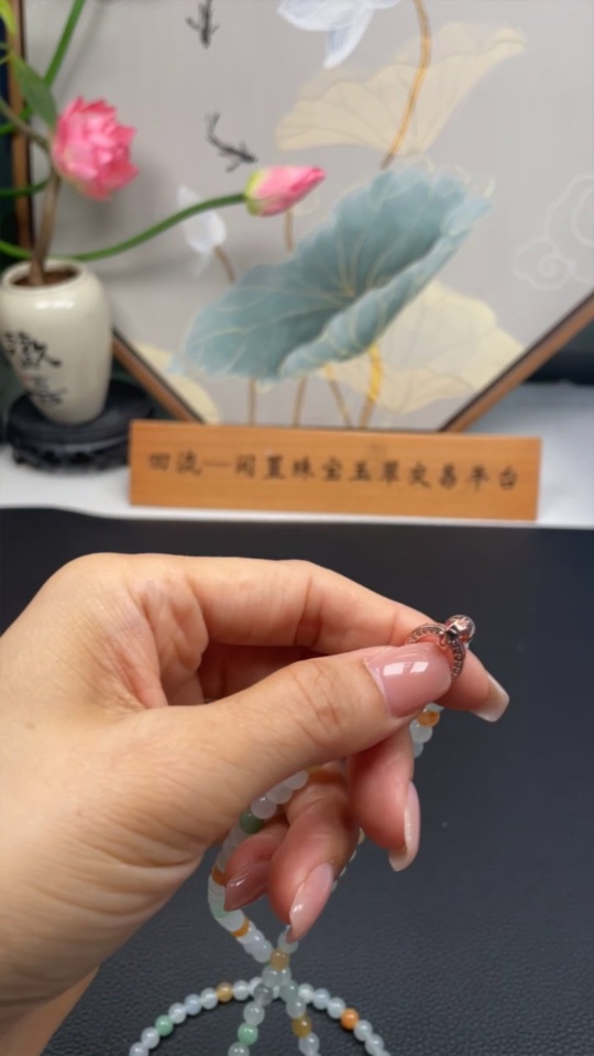 F32808266 Jadeite Bead Necklace Non-Gold Setting Total Weight Approx. 36.7g Size Around 5.2mm Color Origin Undetermined