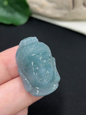 F46547811 翡翠挂件佛牌 货品总重约11.6g