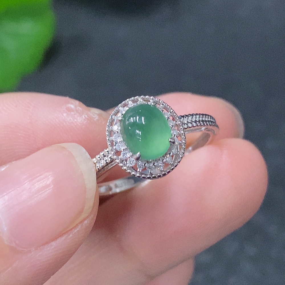 F32761675 Jadeite Inlaid Ring Size 14 18K Gold Total Weight 1.9g (with Diamond Accents)