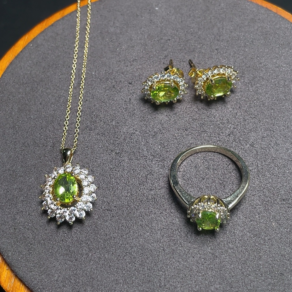 C33842803 Peridot Necklace + Ring + Earrings Non-Gold Adjustable Total Weight Approx. 9g Wholesale Lot