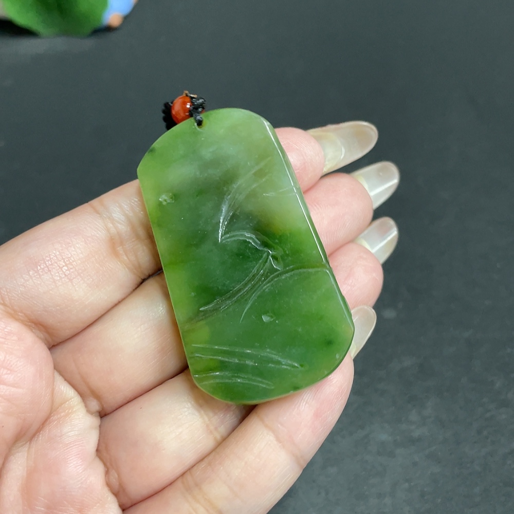 H29422516 Hetian Jade Pendant 'Blossoming Wealth'