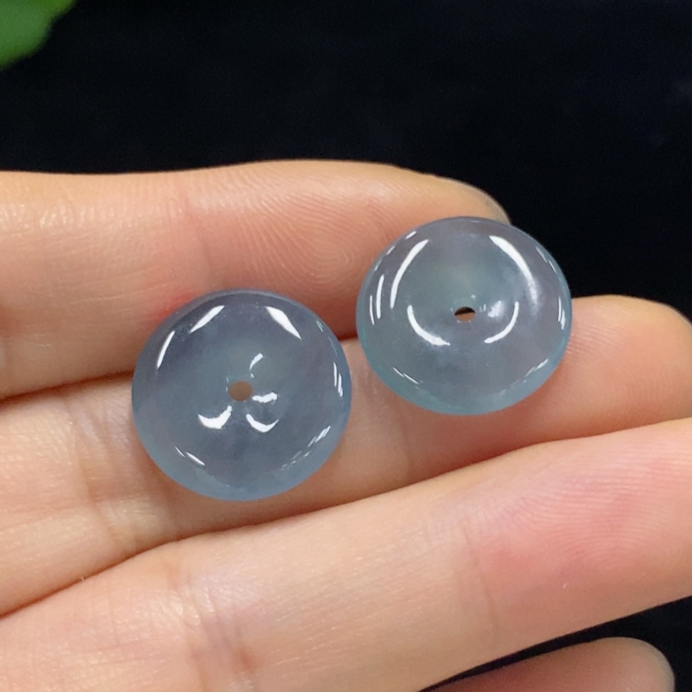 F30444282 Jadeite Pendant Sell as a Lot