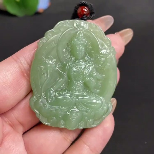 H32736601 Hetian Jade Pendant Guanyin Total Weight (including rope) 34.9g