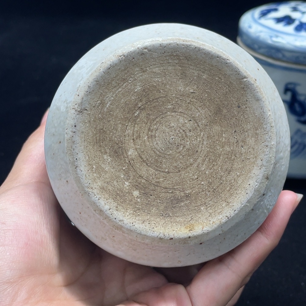 W30538854 Porcelain, Mint Condition, Modern Blue and White Lidded Jar, Size as per Actual Item