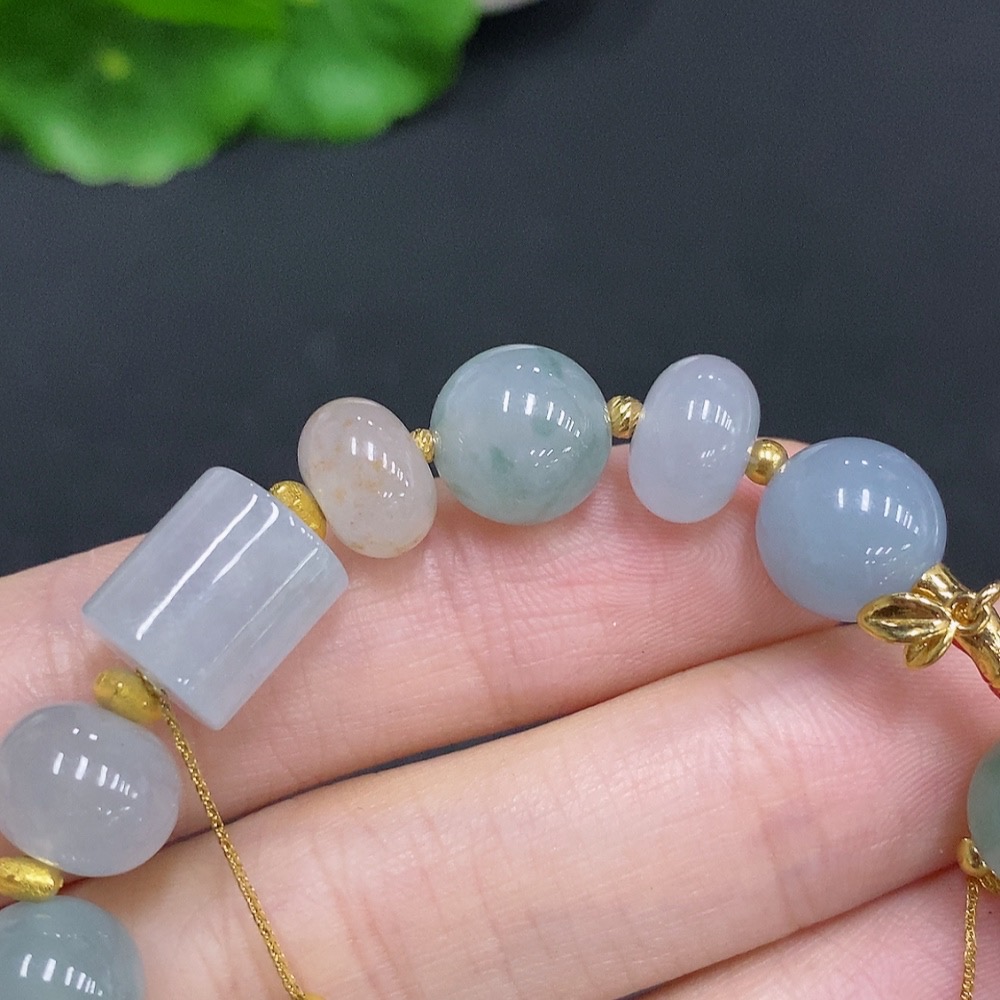 F33941168 Jadeite Bracelet Suspected Red Marked as Gold-Plated, Chain Unmarked Surface Gold Content 75%, Other Unmarked Surfaces Gold Content 63%, Total Weight Approx. 25.7g, Size 9.9mm