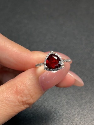 C34993156 Garnet ring adjustable opening non-gold total weight approx. 2.24g