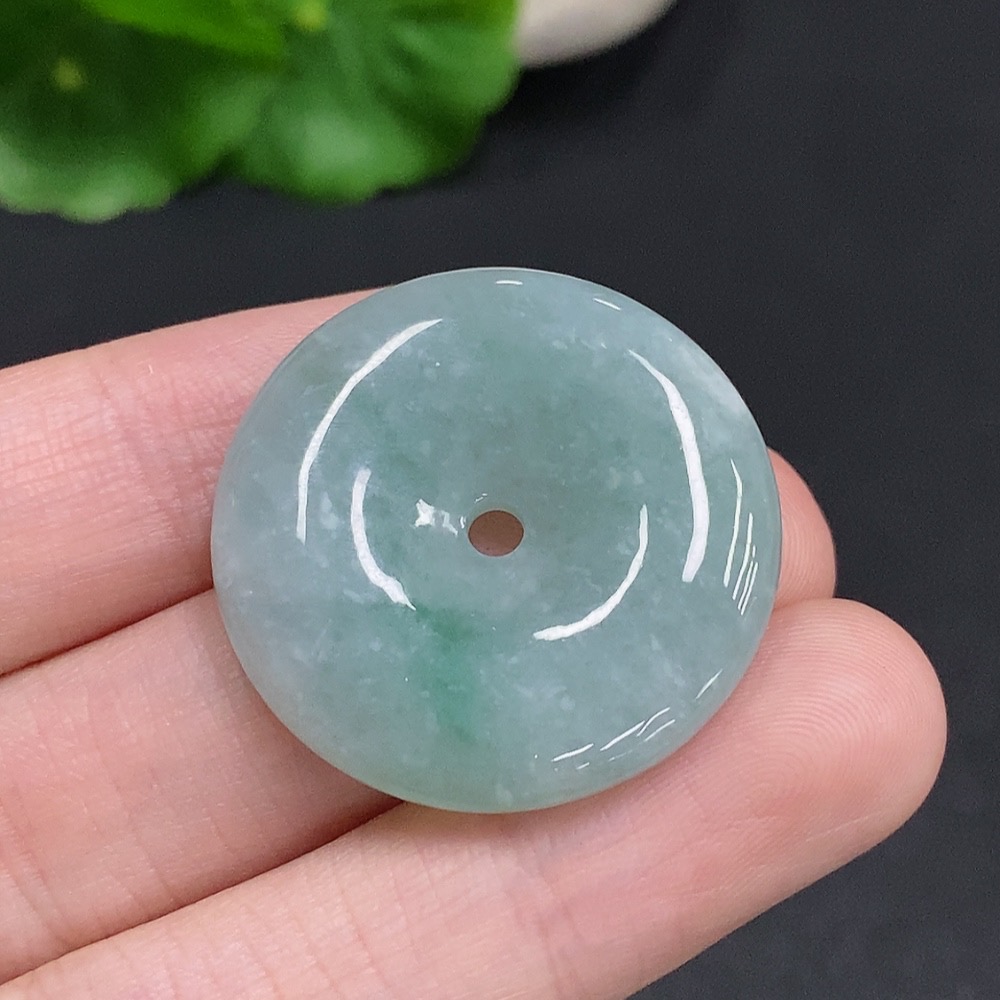 F35078730 Jadeite Safety Buckle, total weight about 9.8 grams