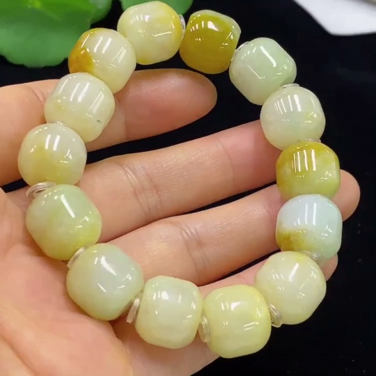 F34044096 Jadeite Bracelet 13.7mm Approx. Total Weight About 71.47g Yellow Part Color Origin Undetermined