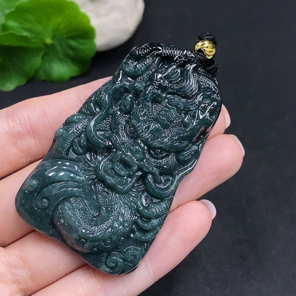 F34060635 Jadeite Dragon Soaring Across the Seas Pendant