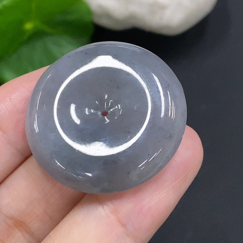 F34070046 Jadeite Peace Knot Total Weight Approx. 14g