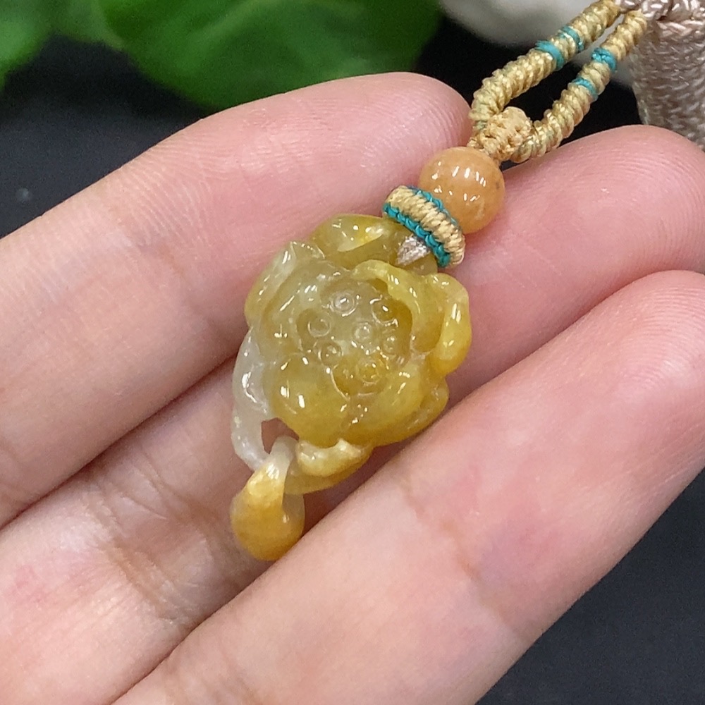 F33856799 JadeiteLotus Pendant Total Weight Approx. 3.7g (including cord weight) Color origin undetermined