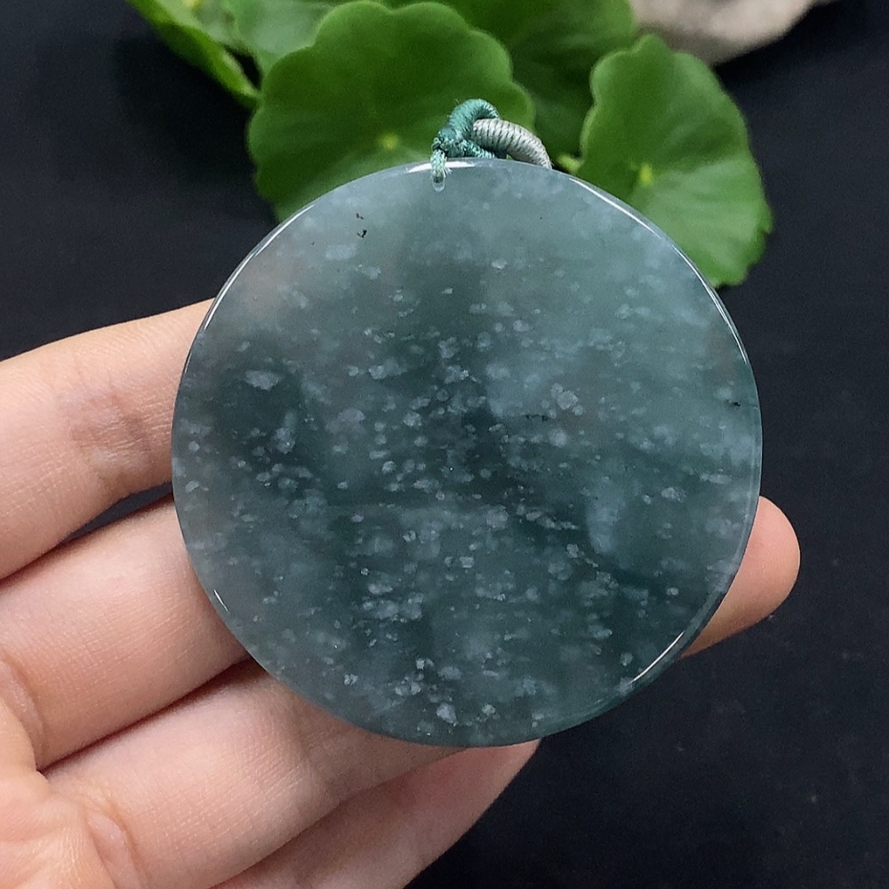 F29426852 Jadeite Guanyin Pendant, Total Weight Approx. 33.6g