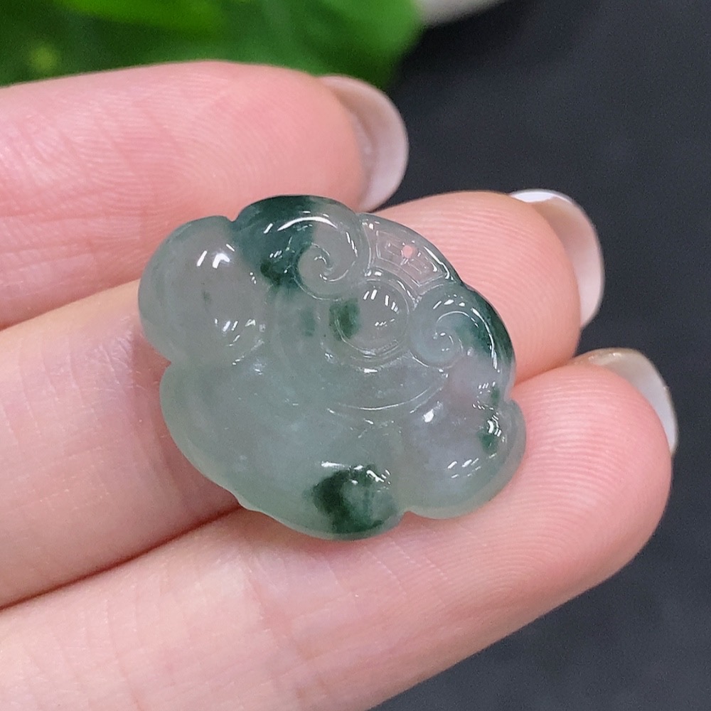 F34034909 Jadeite Ruyi Pendant Total weight approx. 4.1g