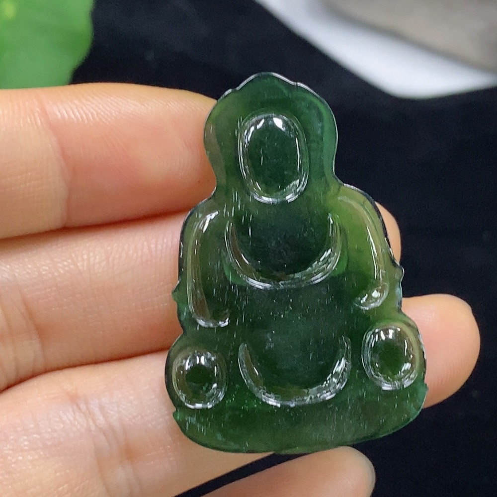 F32803728 Jadeite Guanyin Inlay Piece Total Weight Approximately 4g