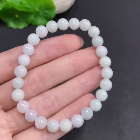 F35078371 Jadeite bracelet, total weight about 17.1g, size about 7.1mm