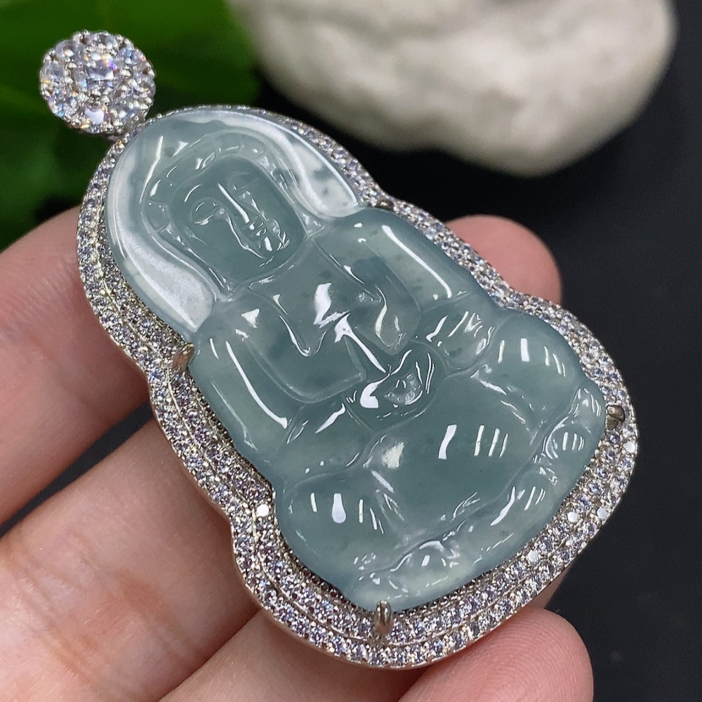 F35107734 Jadeite Guanyin Inlaid Pendant Non-Gold Inlaid Total Weight About 15g