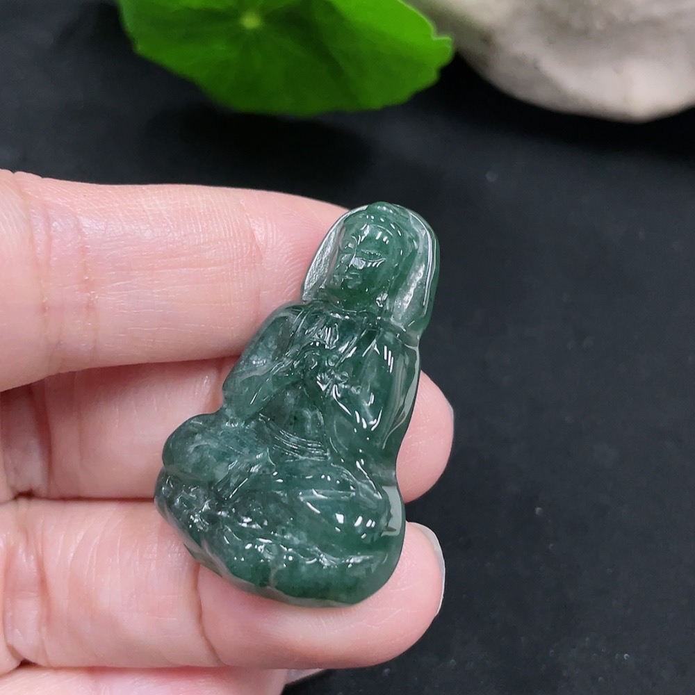 F35129041 Jadeite Guanyin Pendant Total Weight Approx. 9.5g
