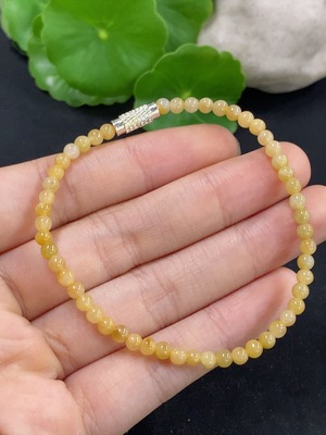 F41902602 翡翠手串 卡3.5mm左右   非金镶 货品总重约4.68g