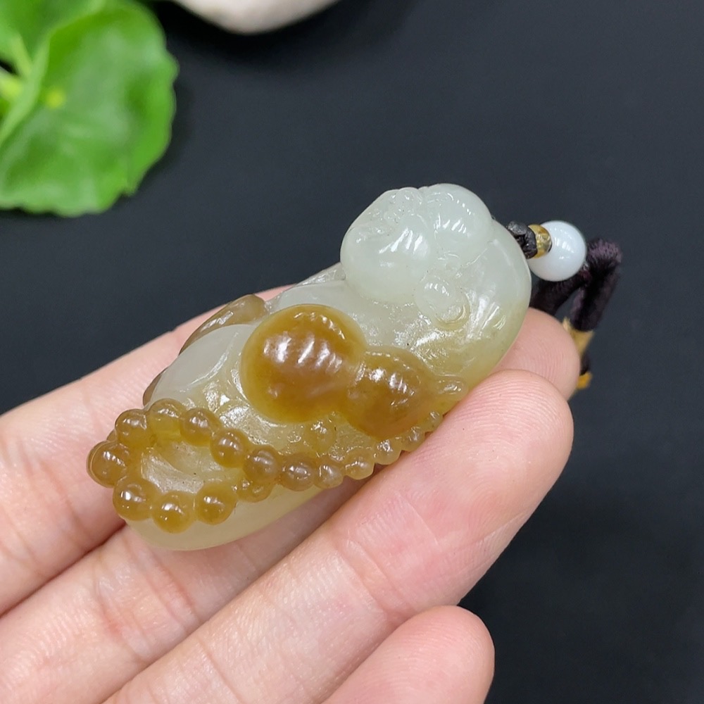 H29324832 Hetian Jade Pendant Buddha Beads Not Hetian Jade Total Weight Approx. (Including Rope) 25.9g
