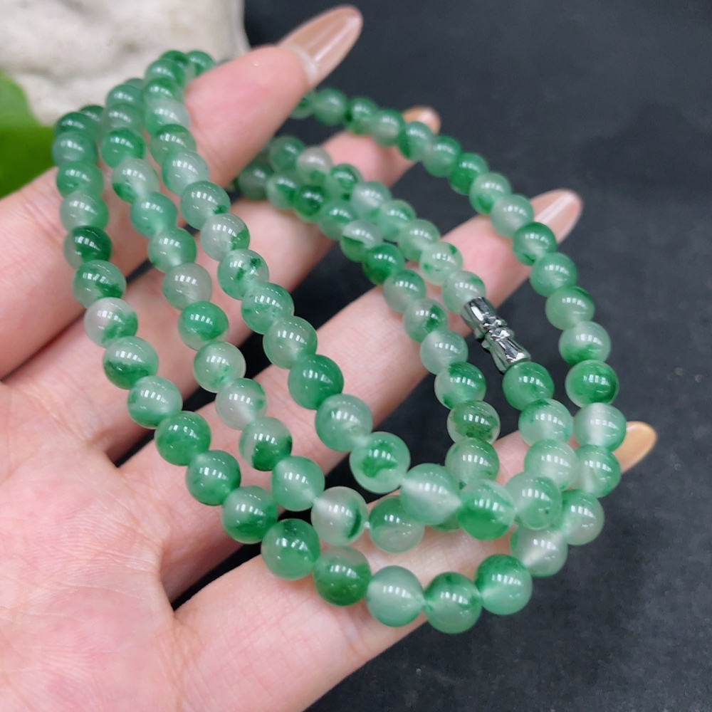 H32726228 African Emerald (Dulong Jade)
