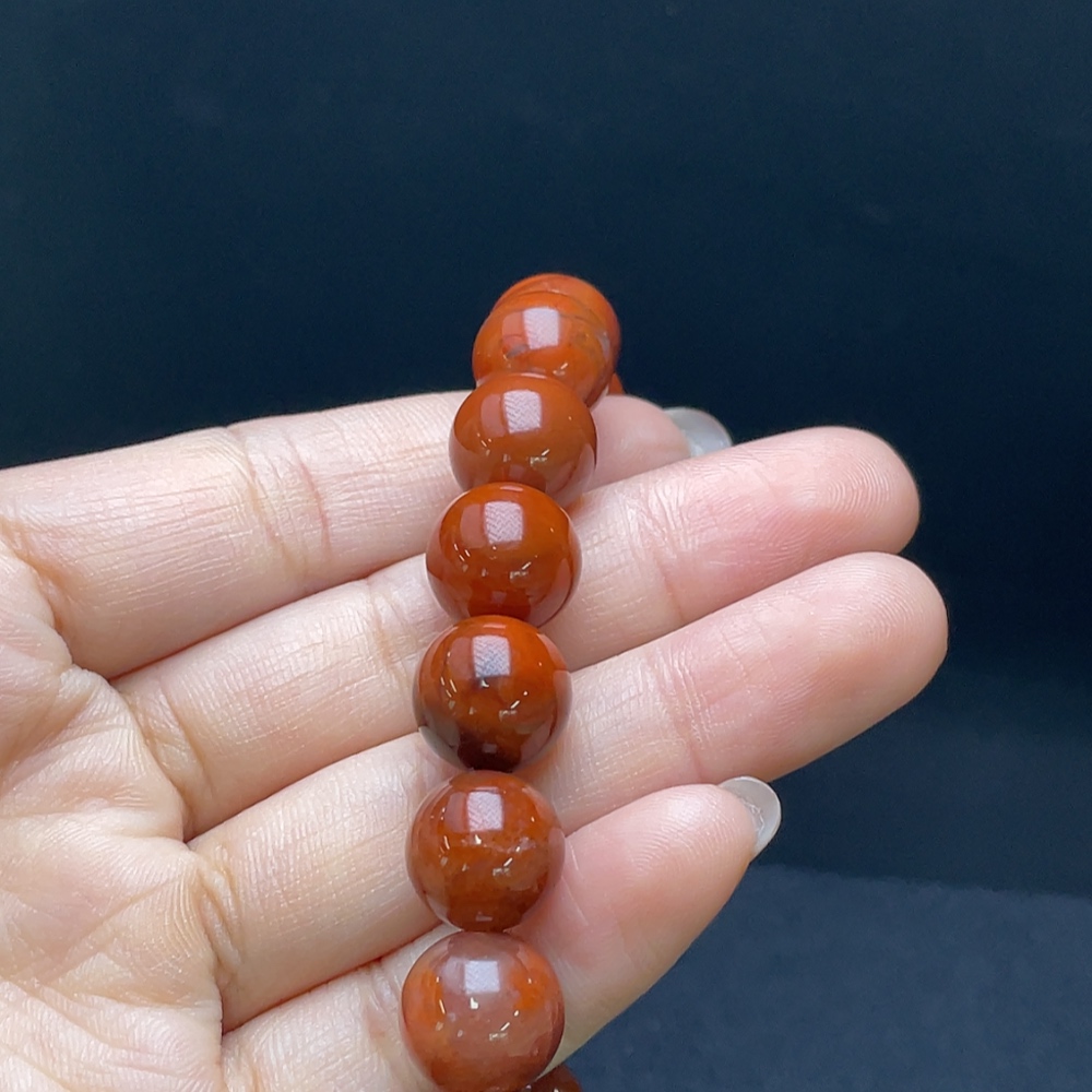 C29339072 Red Agate Bracelet, Visible Organic Matter, Total Weight Approx. 45.03g, Size Approx. 11.7mm