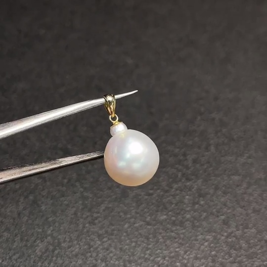 C32782920 18K Sea Water Pearl Pendant, Total Weight Approx. 3.45g, Size Approx. 12.8mm