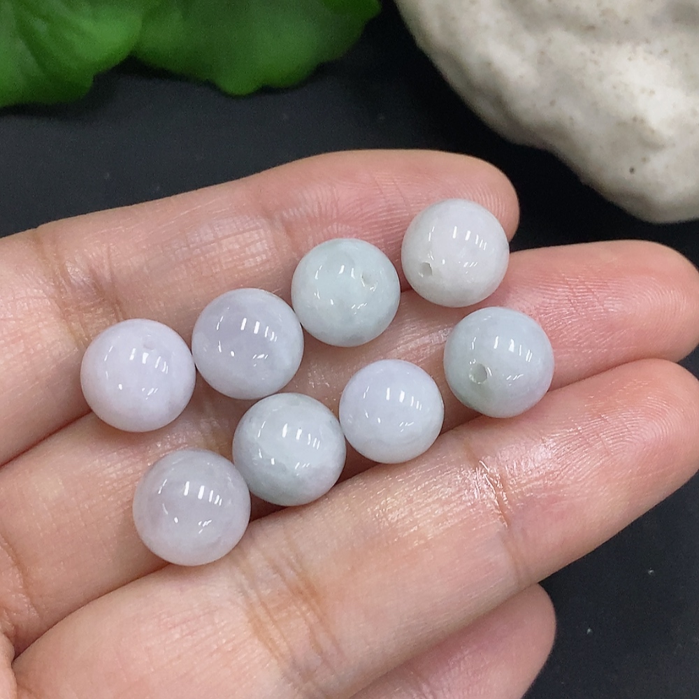F35127449 Jadeite Beads Sell as a Lot