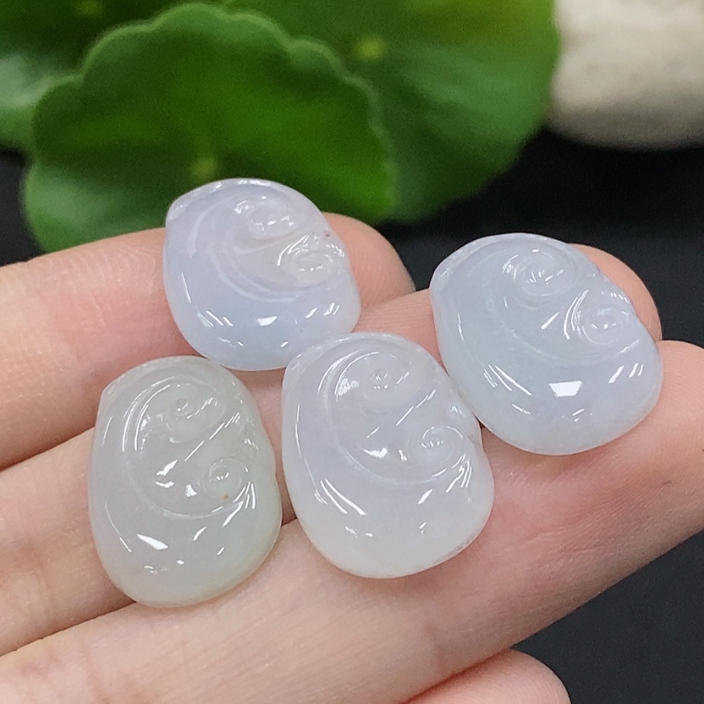 F34029547 Jadeite Ruyi Inlaid Piece Sell as a Lot