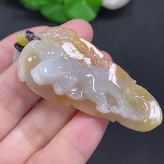 F24832700 color origin undetermined, with non-A grade matching beads