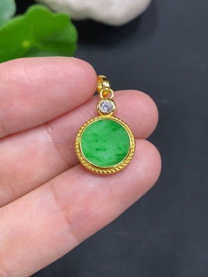 F34023180 Jadeite Plain Pendant Inlaid Pendant Non-Gold Inlaid Total Weight About 1.9g
