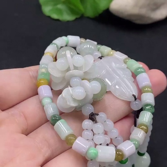 F34075260 Jadeite Bracelet/Pendant with Other Mineral Components, Non-Grade A Beads, Containing Impurities
