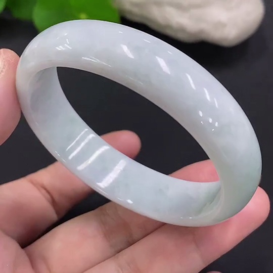F31622315 Imperial Concorde Jadeite Bangle Size 54.3/47 Total Weight Approx. 43.6g
